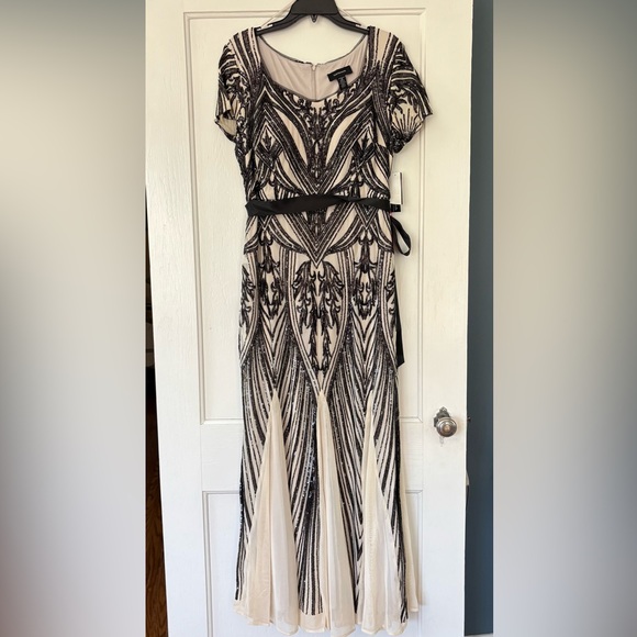 R&M Richards Black and Cream Embellished Dress - Picture 2 of 8